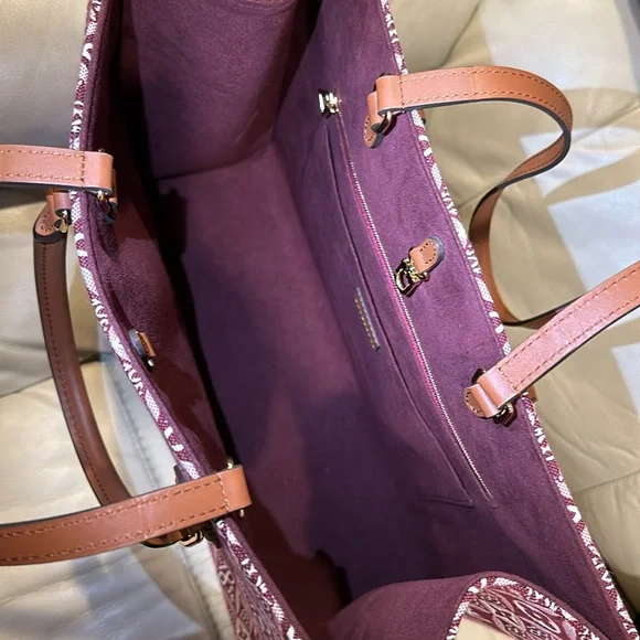 SOLD!!  Louis Vuitton Since 1854 On The Go GM Bordeaux - Picture 3 of 5